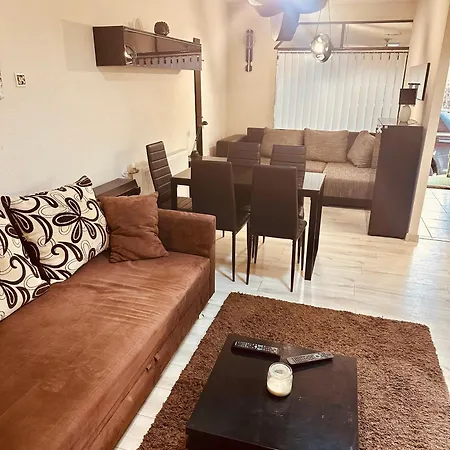 Zupko Filakovo Apartment