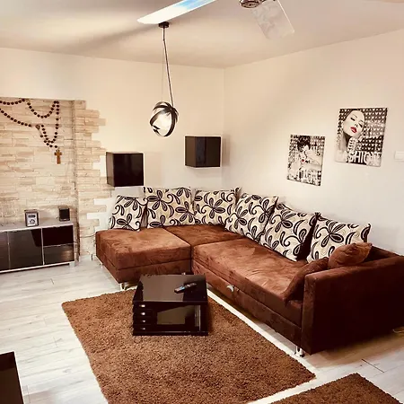 Apartment Zupko Filakovo *